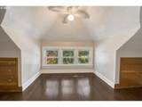 5845 Holgate Blvd - Photo 19