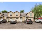 19155 Yamhill St - Photo 1