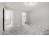 19155 Yamhill St - Photo 16