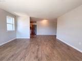 3042 Colleen St - Photo 9