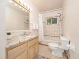 27701 Strawberry Hill Dr - Photo 24