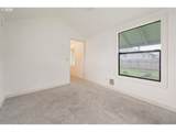 1107 7TH St - Photo 21