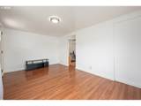 1107 7TH St - Photo 5