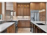 1912 Dickinson Ln - Photo 11