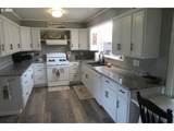 438 4TH Ave - Photo 3
