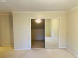 1660 Royal Dr - Photo 27