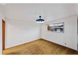 3123 Oak St - Photo 18