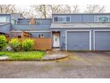 17582 Rolling Hill Ln - Photo 1