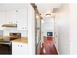 17582 Rolling Hill Ln - Photo 3