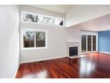 17582 Rolling Hill Ln - Photo 7