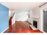 17582 Rolling Hill Ln - Photo 9