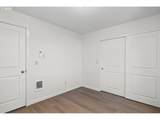 522 157TH Ave - Photo 21