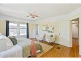 2732 15TH Ave - Photo 33