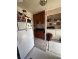 954 Commercial Ave - Photo 8