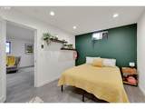 2400 81ST Ave - Photo 33