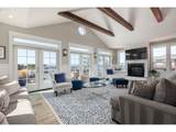 2533 Coral Ave - Photo 16