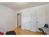 2120 Halsey St - Photo 18