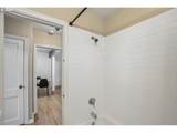 2120 Halsey St - Photo 24