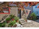 2120 Halsey St - Photo 26