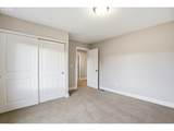2622 8TH Ave - Photo 30