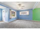 630 20TH Ave - Photo 18