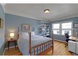 2025 Caruthers St - Photo 16