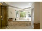 17295 Hanneman Ct - Photo 12