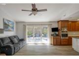17295 Hanneman Ct - Photo 2