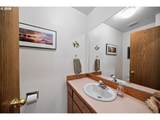 2350 Holly Pl - Photo 29