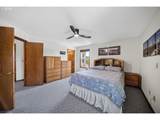 2350 Holly Pl - Photo 39
