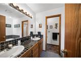 2350 Holly Pl - Photo 40