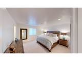 1307 Moore St - Photo 9
