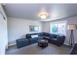 993 Tyson Ln - Photo 29