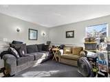 2088 Oak St - Photo 20