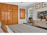 601 4TH St - Photo 21