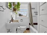 601 4TH St - Photo 22