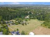 17071 Mount Hood Dr - Photo 2