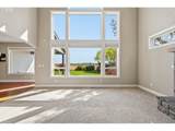 1574 Redwood St - Photo 5