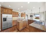 1574 Redwood St - Photo 9