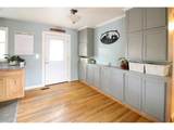 2305 16TH St - Photo 6
