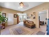 2420 9TH St - Photo 14