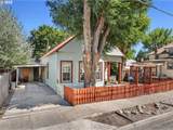 2420 9TH St - Photo 3