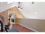 2420 9TH St - Photo 41