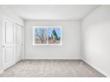 9259 Burnside St - Photo 13