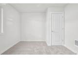9259 Burnside St - Photo 20