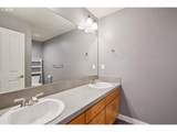 6261 Carillion Dr - Photo 19