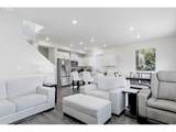 2743 V St - Photo 10