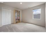 2743 V St - Photo 19