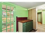 319 13TH St - Photo 10
