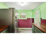 319 13TH St - Photo 9